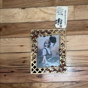 Vintage Style Gold and Red Photo Frame
